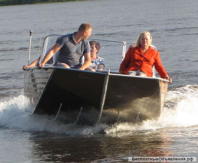 Катер (лодку) Wyatboat-660