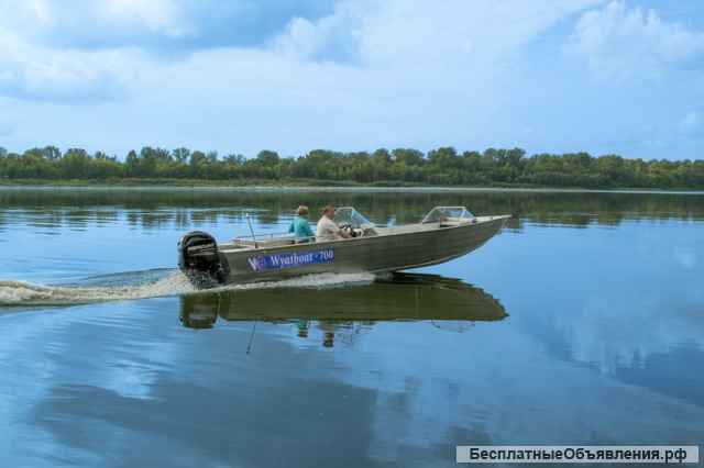 Катер (лодку) Wyatboat-700