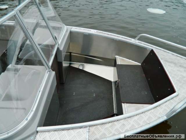 Лодку (катер) Wyatboat-430 TDCM