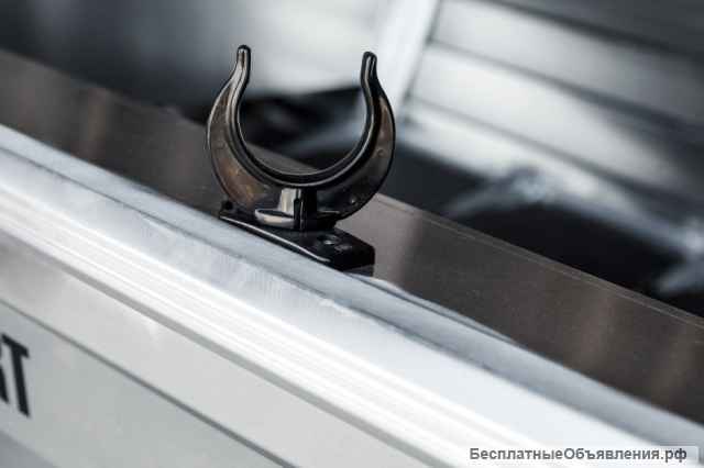 Лодку Quintrex 390 Dart Fish