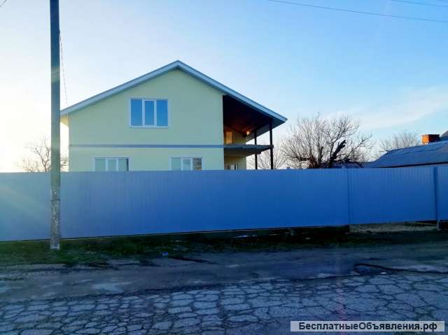 3 комнатный дом (возможен торг). Общая площадь 192 кв.м, площадь участка 17 сот
