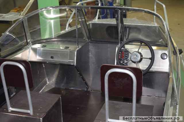 Лодку (катер) Неман-500 DC (без покраски)