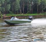 Лодку (катер) Неман-500 DC водомет