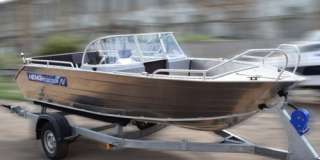 Лодку (катер) Неман-500 DCM