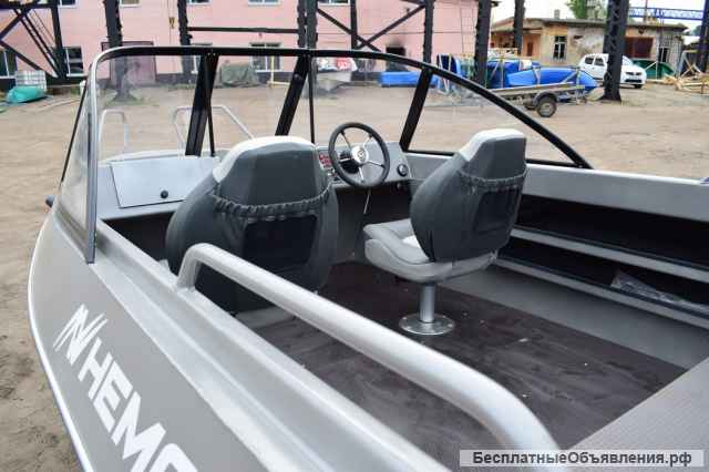 Лодку (катер) Неман-550 DC