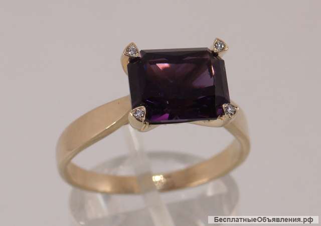 Кольцо золотое с Аметистом и бриллиантами