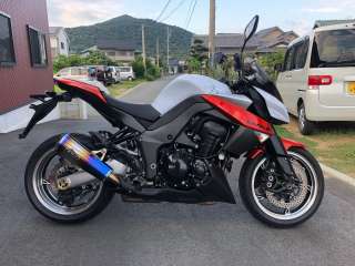 KAWASAKI Z1000, лот 00036 отправка в регионы т/к без предоплаты
