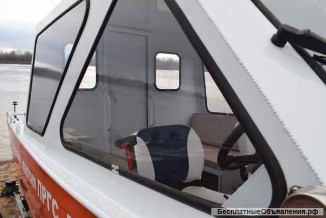 Катер (лодку) Неман-500 закрытая рубка