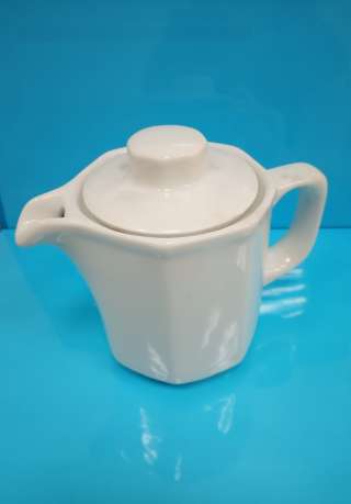 Кофейник с крышкой, пр-во Чехия, фарфор (G. Benedikt)