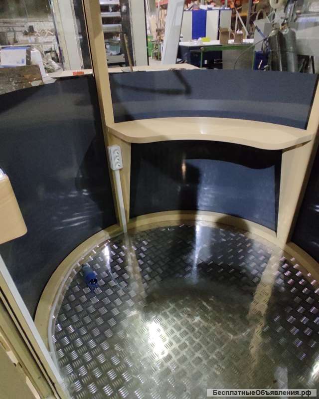 ВИЗОР, кабина постовая (кокпит)