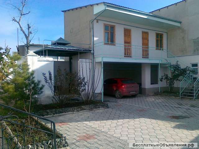 Дом, Евпатория, 550 м2. ул Водоразборная.