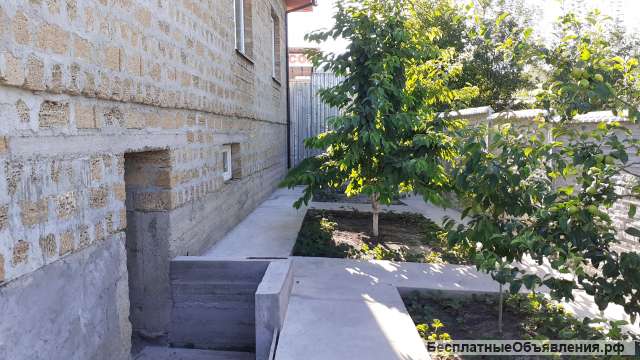 Дом под отделку 220 м2 Симферополь, Марьино + Коммерция