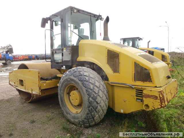 Грунтовый каток CAT CS76, 2 шт