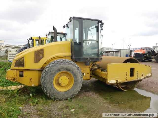 Грунтовый каток CAT CS76, 2 шт