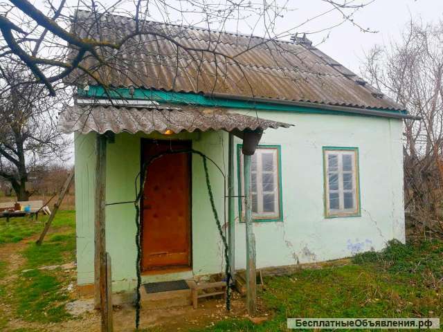 Каменный, угловой дом, общей площадью 23.4 кв.м