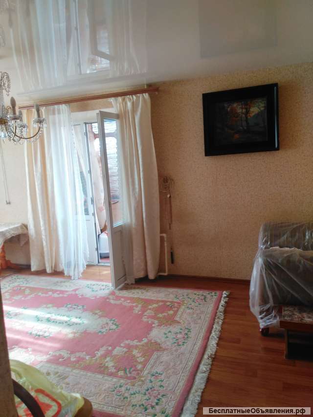 Трёх комнатную квартиру в центре Новороссийска