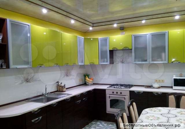 Коттедж в Крыму а жилье в Москве