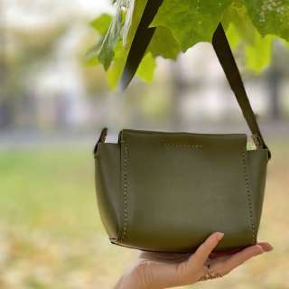 Женская сумка из натуральной кожи легкая