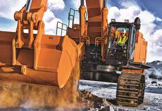 Экскаватор Hitachi ZX450 Б/у редуктор хода бортовая передача с разборки