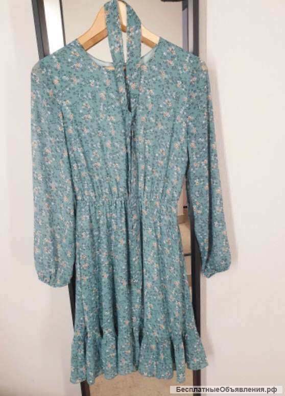 Платье короткое новое