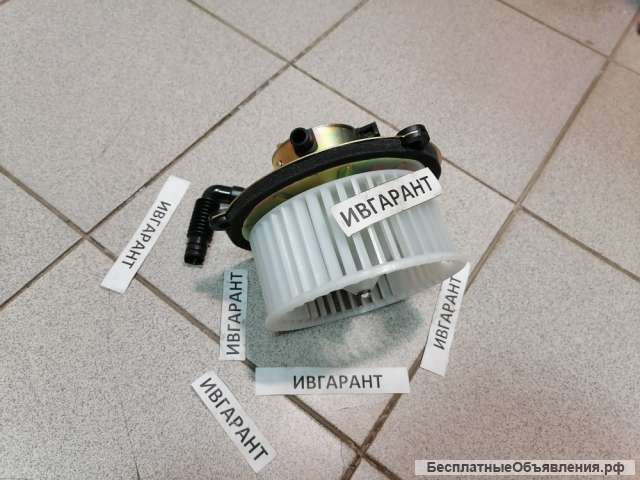 4464276 Мотор отопителя Hitachi 4464276