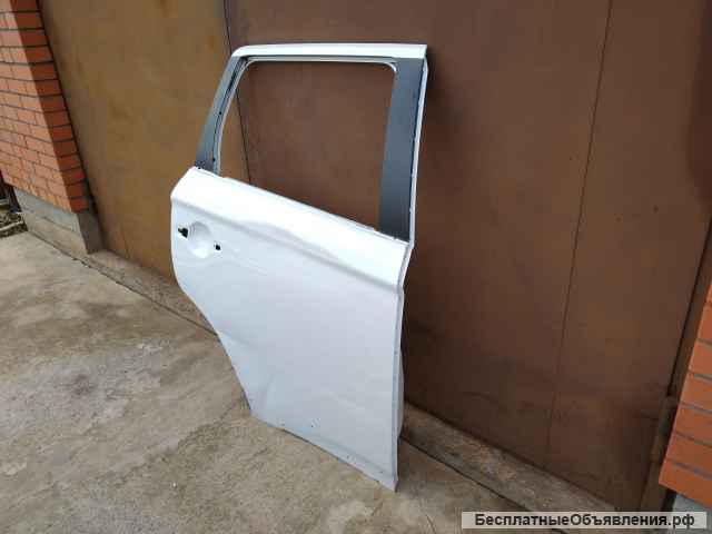 Дверь задняя правая для Мицубиси Аутлендер. Мицубиши. Mitsubishi Outlander.