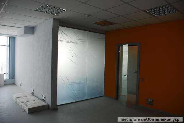 Стеклянные перегородки