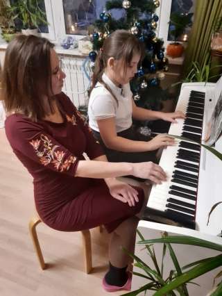 Обучение игре на фортепиано