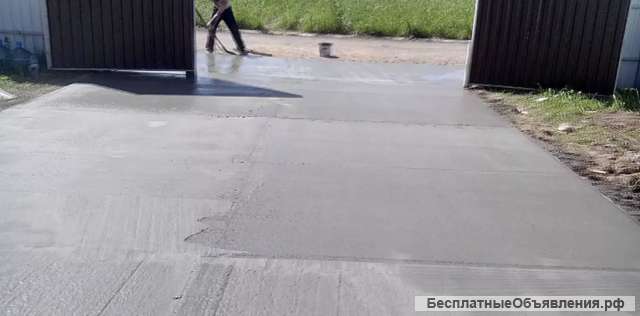 Отмостка вокруг дома, площадка, монолитная плита