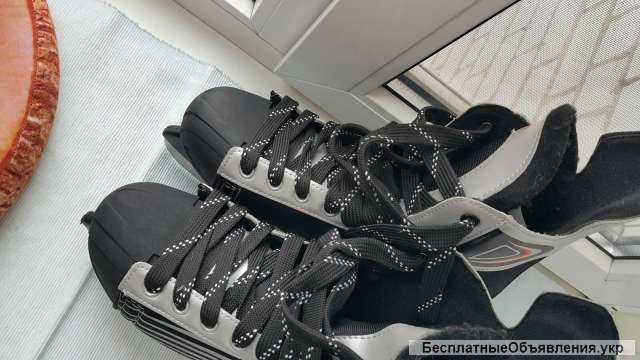 Коньки для хоккея, 44 размер