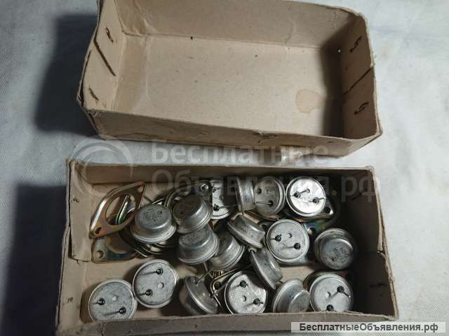 Транзисторы ГТ703Д Новые 18 штук