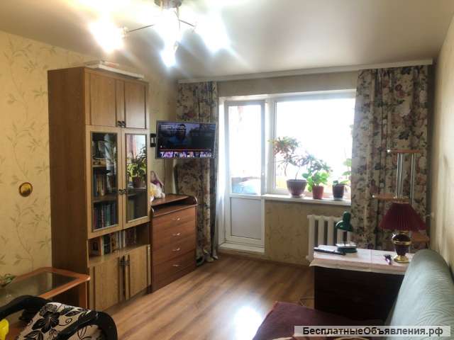 Трехкомнатная квартира в Кольцово Испытателей 12а