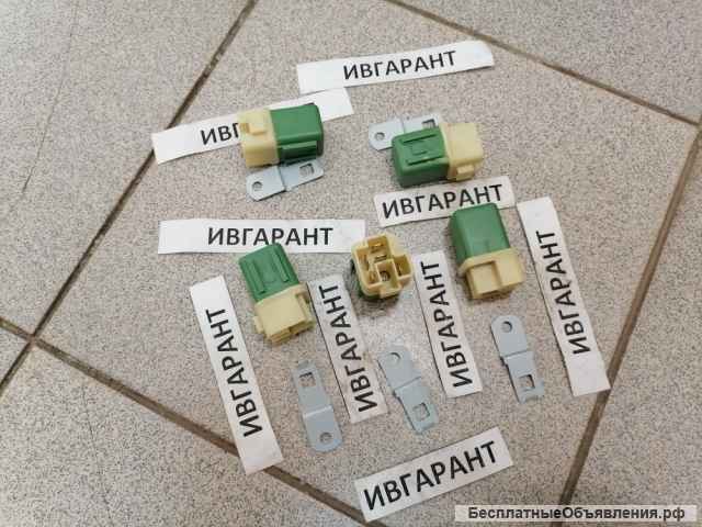 4251588 Реле стартера для экскаватора Hitachi 4251588, 5AT02-261022