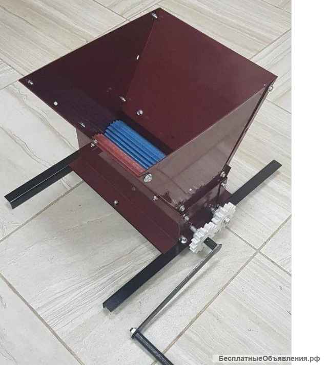 Дробилка Давилка Мялка для винограда