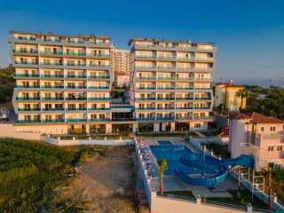 Дуплекс в комплексе с инфраструктурой 5* отеля в Махмутларе, Аланья