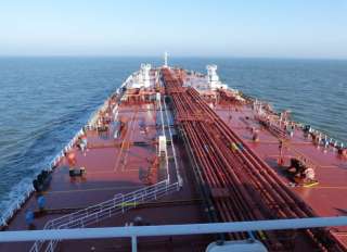 Светлые нефтепродукты на экспорт от прямых крупных производителей Роснефть и др