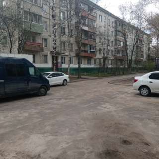 Сдам квартиру на 1ом этаже 5ти этажного дома на ул. Пионерская.