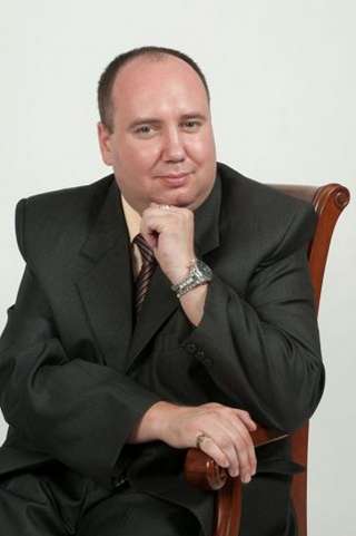 Корпоративный юрист, с высшим образов, опытом работы свыше 20 л