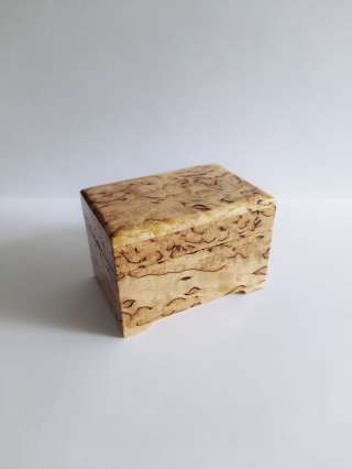 Шкатулка Сундучок, массив карельской березы