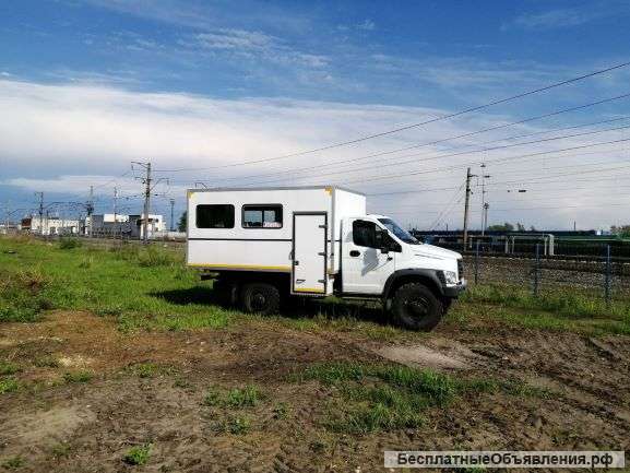 Вахтовый автобус ГАз Садко Некст 4х4
