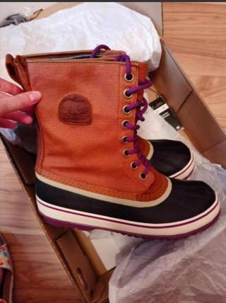 Ботинки женские Sorel 1964 Premium CVS Camel Brown