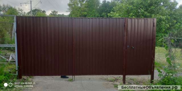 Заборы из профнастила