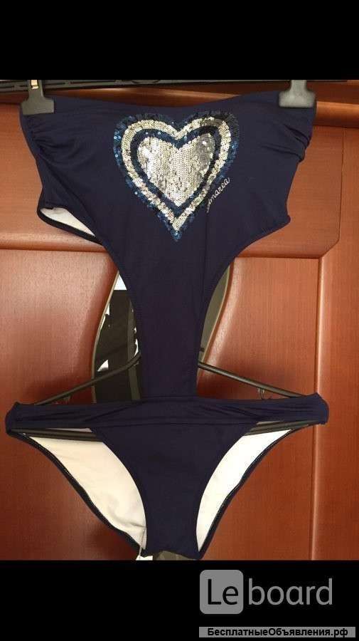 Купальник слитный новый Amarea Италия 46 M сдельный синий пайетки паетци сердце серебро принт вышиты