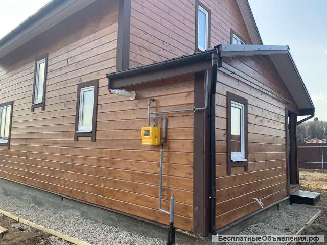 Новый загородный дом коттедж с газом Киевское Минское шоссе КП Боровики с земельным участком 12 сот