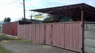 Дом в п. Комсомольский (за с. Раздольное, по трассе в а/п "Манас", 12 км от Бишкека). Уч. 12 соток