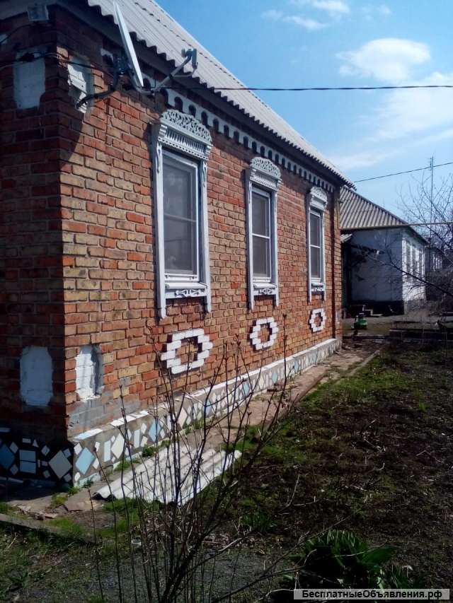 248 газиф-ный кирпичный Дом,. в г. Новошахтинске