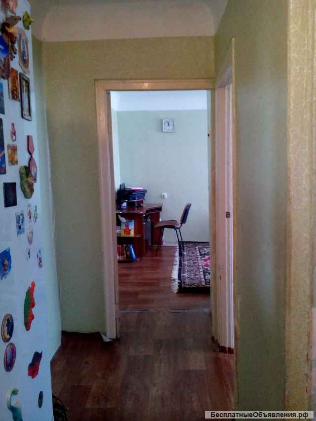 244 3-х комн. квартиру в г. Новошахтинске