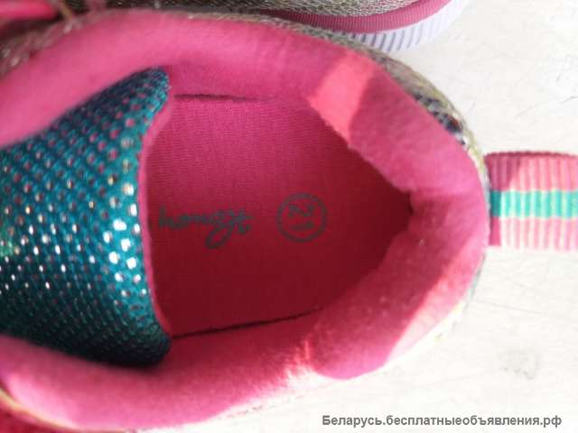 Кроссовки на девочку, р.21, б.у