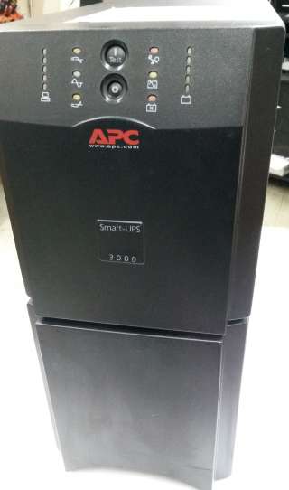 Линейно-интерактивный ИБП APC Smart-UPS SUA3000I
