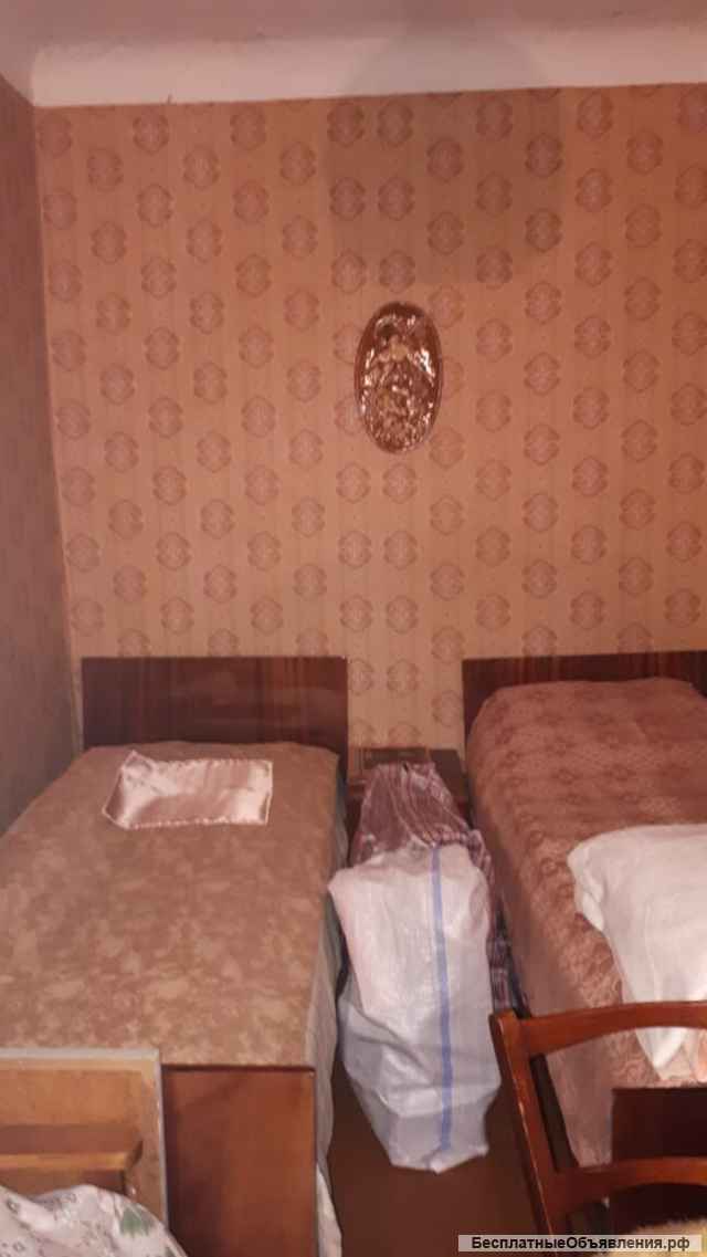 2002 3-х комн. квартиру в г. Новошахтинске